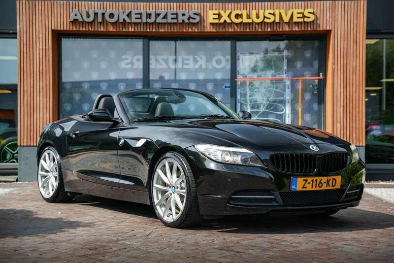 Zwart Gebruikt 2010 BMW Z4 Executive Cabriolet | € 16.900 (Goede deal) - Afbeelding 1/4