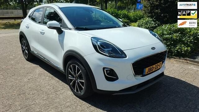 Wit Gebruikt 2022 Ford Puma Titanium SUV | € 15.900 (Goede deal) - Afbeelding 1/4