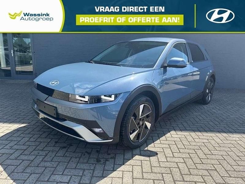 Blauw, metallic lak Nieuw 2025 Hyundai Ioniq 5 Style SUV | € 39.940 - Afbeelding 1/4