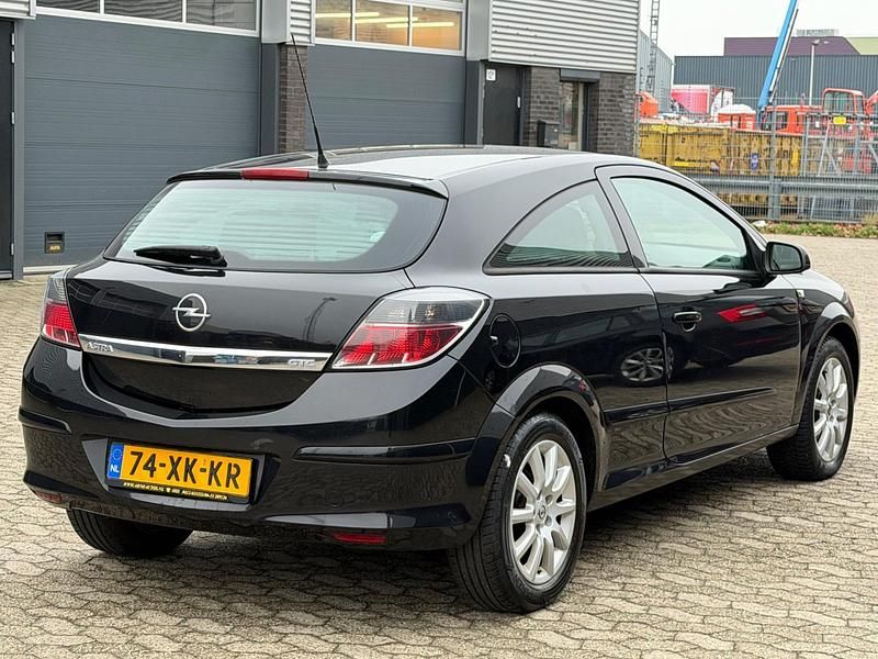 Occasion Opel Astra 140 PK (102 kW) 2007 Zwart Hatchback