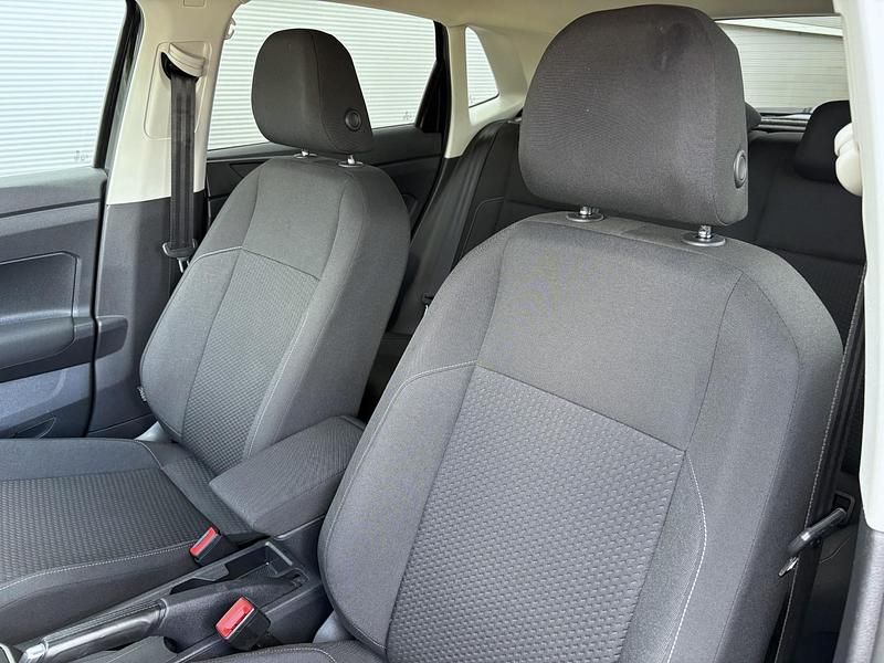 Occasion VW Polo R-line Edition 95 PK (69 kW) 2021 Zwart Hatchback