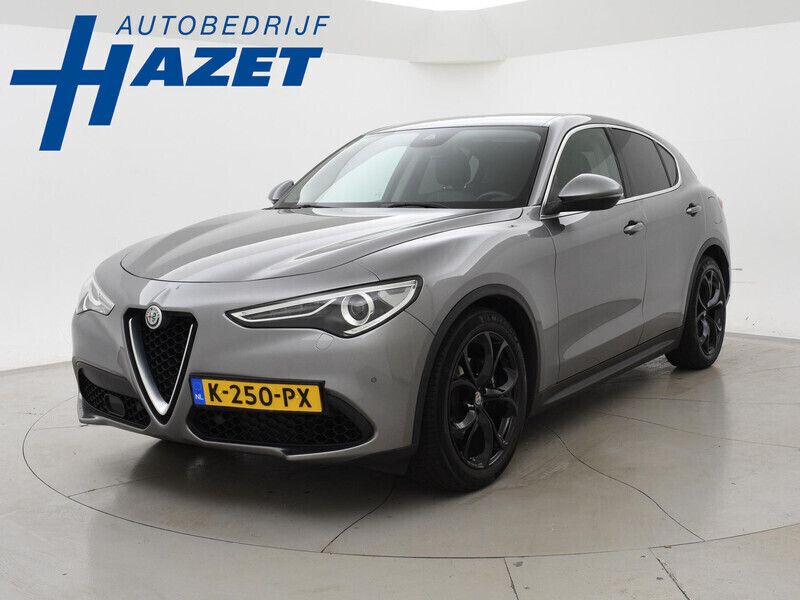 Grijs Gebruikt 2017 Alfa Romeo Stelvio SUV | € 25.900 (Iets duurder) - Afbeelding 1/4