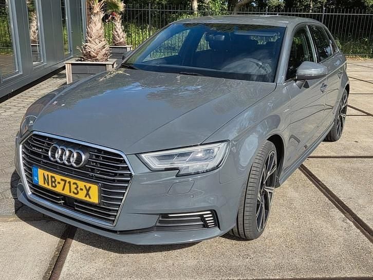 Occasion 2016 Audi e-tron SUV | € 14.500 - Afbeelding 1/4