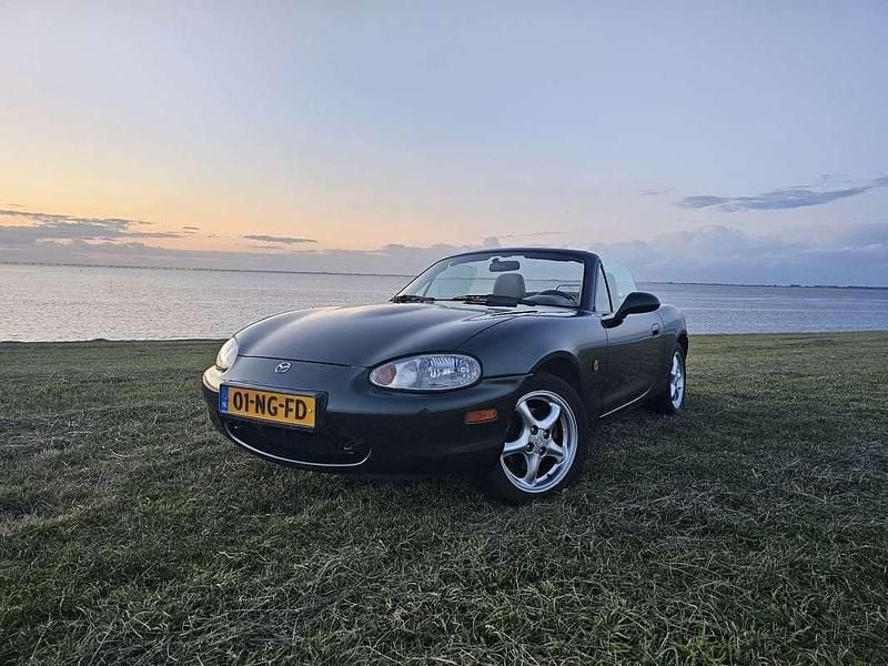 Groen Gebruikt 2000 Mazda MX5 Cabriolet | € 6.999 (Iets duurder) - Afbeelding 1/4