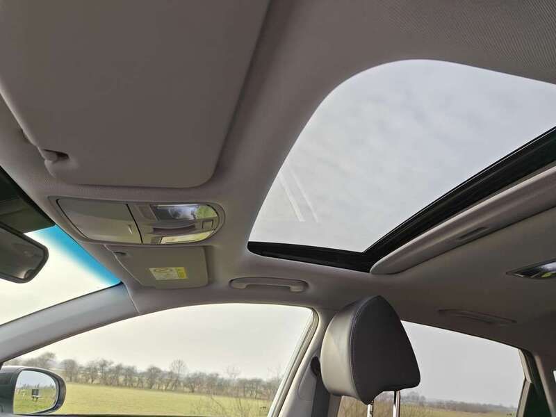 Wit Gebruikt 2019 Hyundai Kona Premium SUV | € 17.200 (Eerlijke prijs) - Afbeelding 1/4