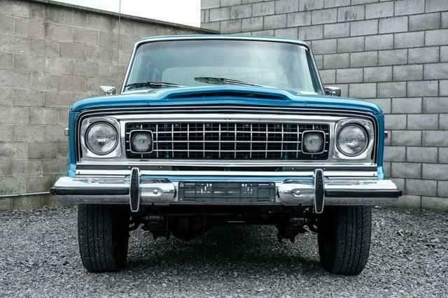 Occasion Jeep Wagoneer 239 PK (175 kW) 1978 Blauw SUV