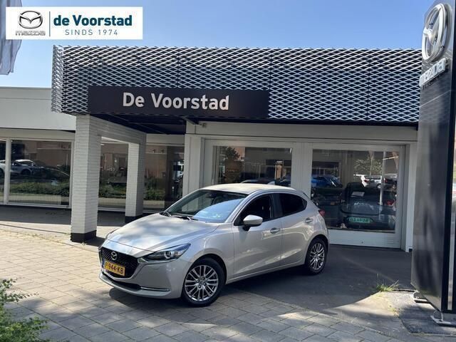 Bruin Gebruikt 2022 Mazda 2 Luxury Hatchback | € 15.895 - Afbeelding 1/4