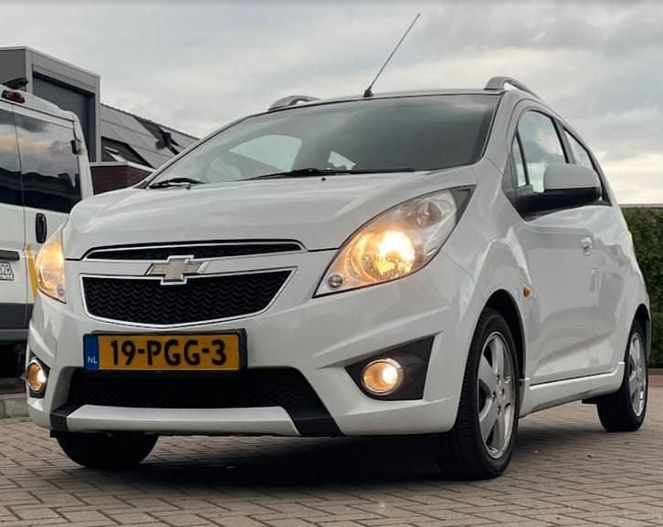 Gebruikt 2011 Chevrolet Spark LT Hatchback | € 1.399 (Super prijs) - Afbeelding 1/4