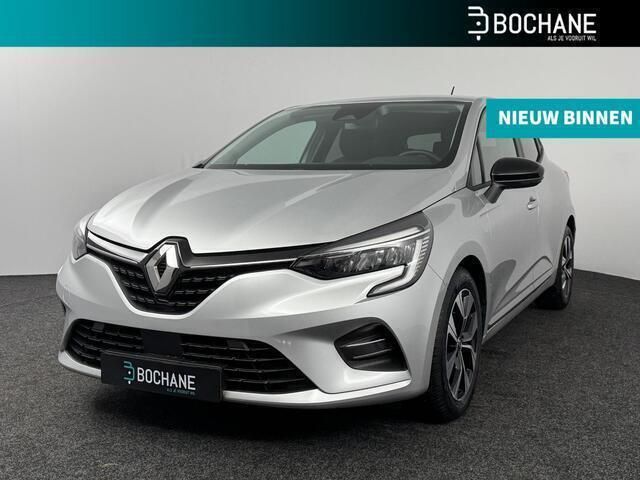 Gris platine (d69) Gebruikt 2023 Renault Clio V Evolution Hatchback | € 15.700 (Goede deal) - Afbeelding 1/4