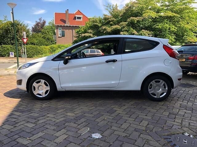 Occasion Ford Fiesta Trend 60 PK (44 kW) 2015 Wit Hatchback