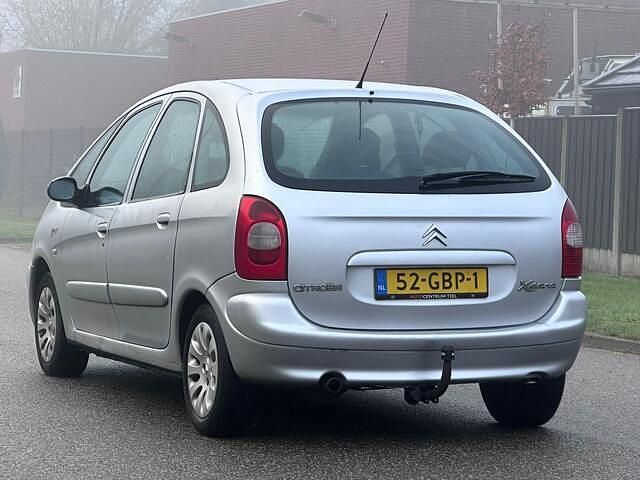 Occasion Citroën Xsara Picasso 136 PK (100 kW) 2004 Grijs MPV