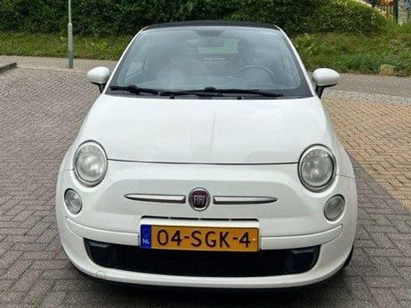 Wit Gebruikt 2011 Fiat 500 Hatchback | € 5.100 (Eerlijke prijs) - Afbeelding 1/4