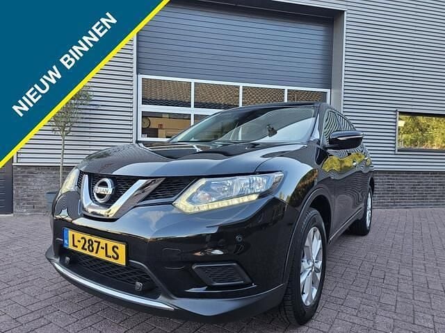 Zwart Gebruikt 2016 Nissan X-Trail Visia SUV | € 11.500 (Eerlijke prijs) - Afbeelding 1/4