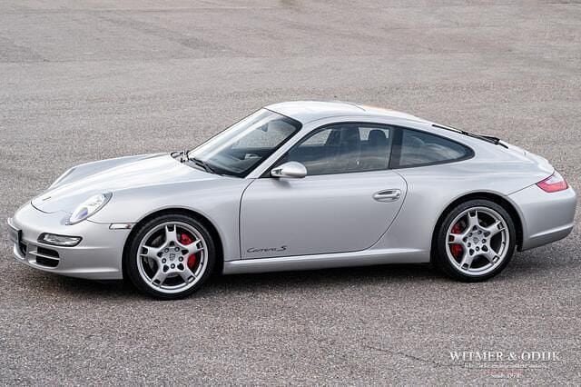 Zilver Gebruikt 2005 Porsche 911 Carrera S Coupé | € 45.997 (Goede deal) - Afbeelding 1/4