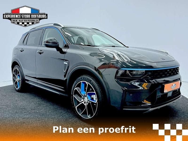 Zwart Gebruikt 2022 Lynk & Co 01 SUV | € 25.000 (Eerlijke prijs) - Afbeelding 1/3
