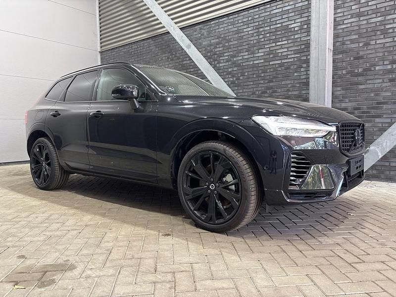 Zwart Gebruikt 2025 Volvo XC60 Ultra SUV | € 64.900 (Eerlijke prijs) - Afbeelding 1/1