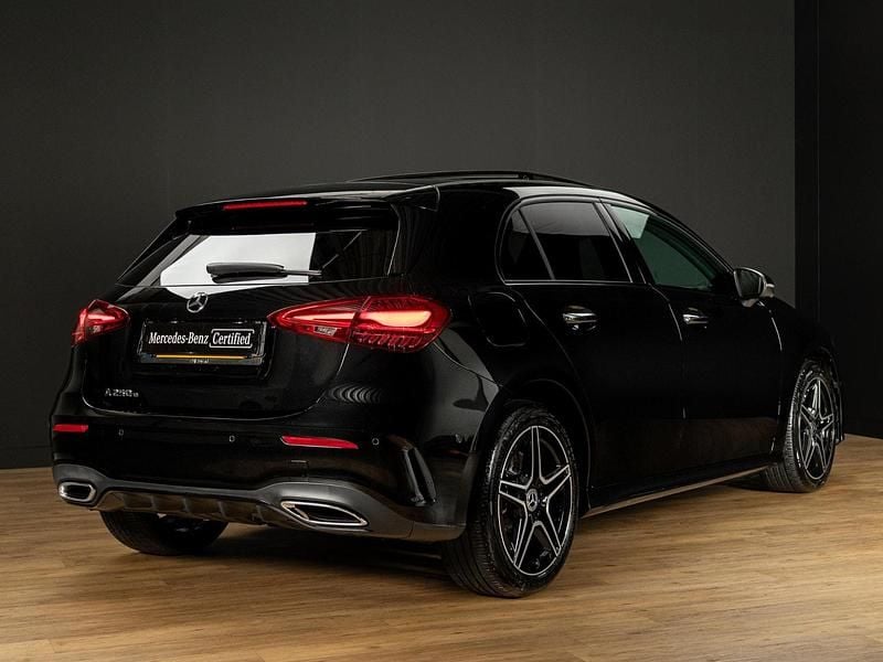 Occasion Mercedes A250 AMG line 218 PK (160 kW) 2024 Zwart Hatchback