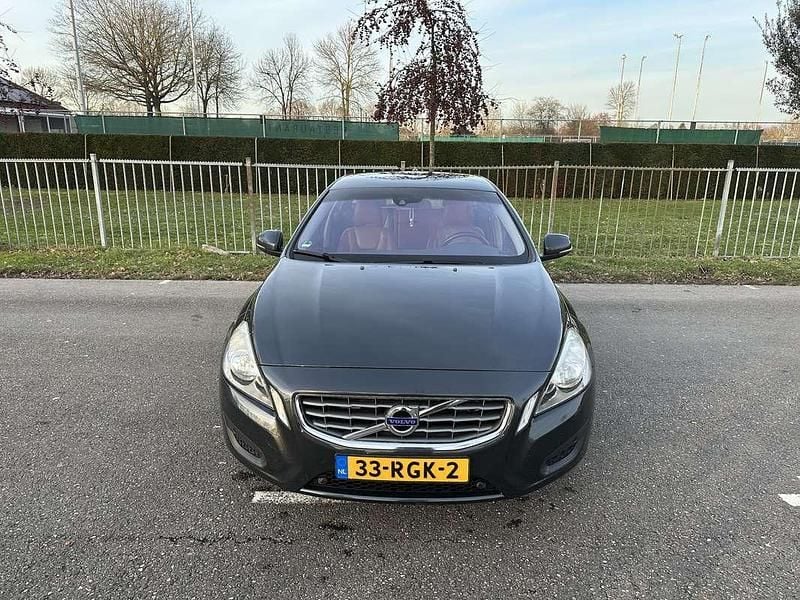 Occasion Volvo V60 Momentum 241 PK (177 kW) 2011 Stationwagen