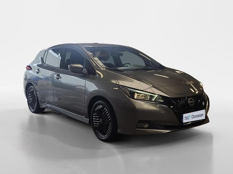 Occasion Nissan Leaf N-Connecta 110 kW (150 PK) 2022 Grijs Hatchback