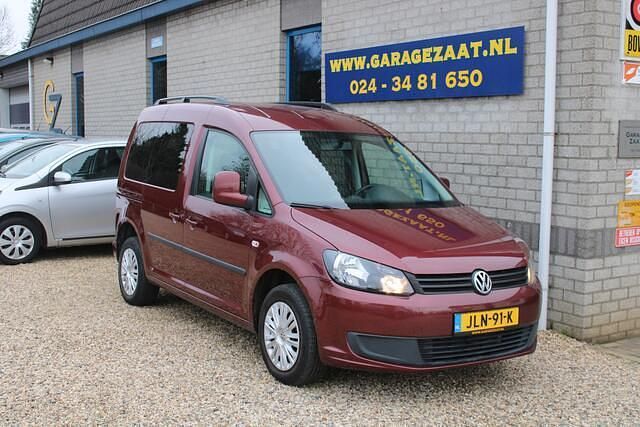 Occasion VW Caddy Trendline 86 PK (63 kW) 2015 Rood (metallic) MPV