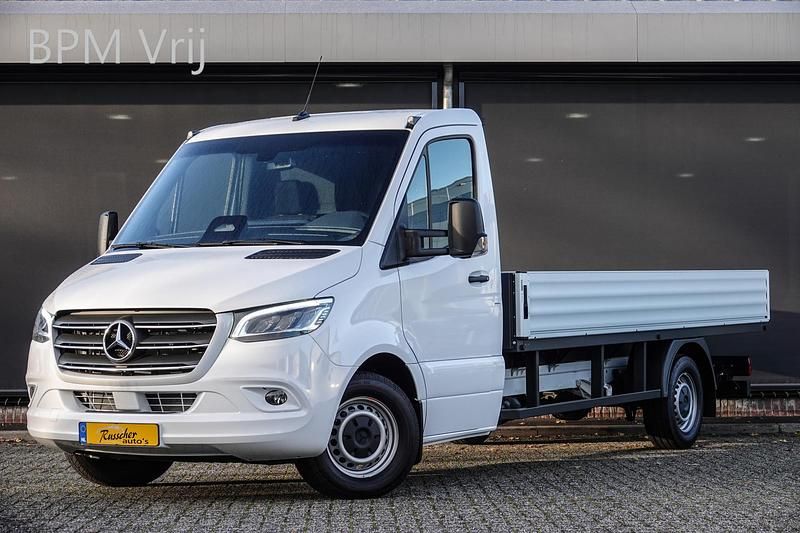 Wit Gebruikt 2024 Mercedes Sprinter Van | € 56.950 - Afbeelding 1/4