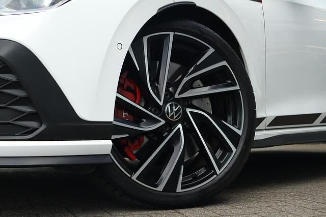 Occasion VW Golf VIII GTI Clubsport 299 PK (219 kW) 2021 Wit Hatchback