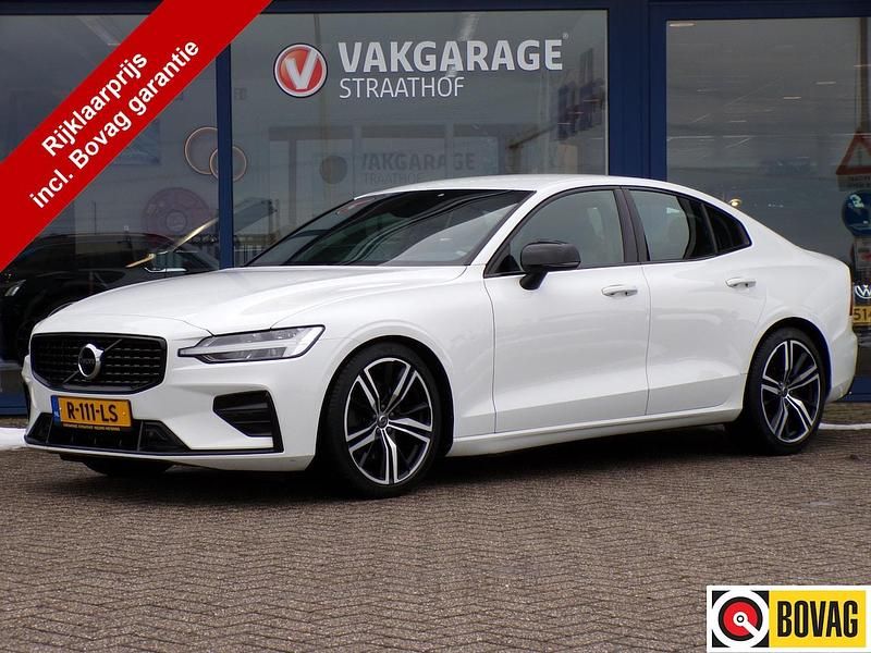 Wit (metallic) Occasion 2022 Volvo S60 R-Design Sedan | € 25.950 (Eerlijke prijs) - Afbeelding 1/4