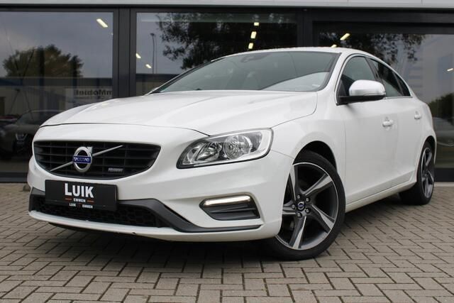 Wit Gebruikt 2014 Volvo S60 R-Design Sedan | € 13.900 (Goede deal) - Afbeelding 1/4