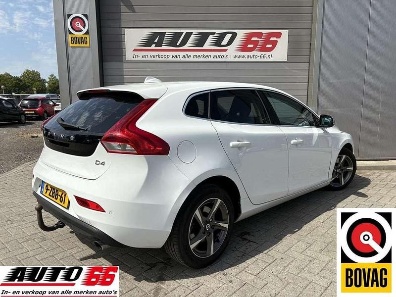 Occasion Volvo V40 Business Edition 191 PK (140 kW) 2014 Wit Stationwagen