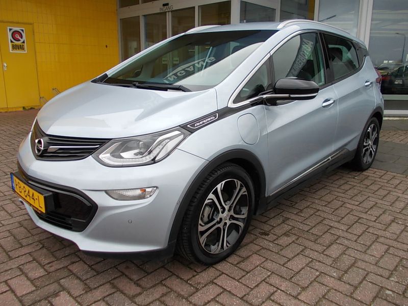 Blauwblauw Gebruikt 2017 Opel Ampera Hatchback | € 21.895 - Afbeelding 1/4