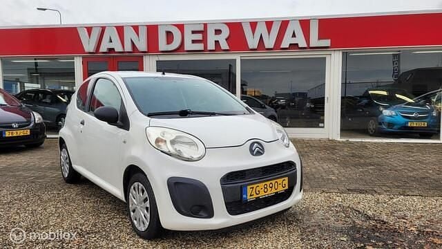 Wit Gebruikt 2012 Citroën C1 Hatchback | € 2.850 (Eerlijke prijs) - Afbeelding 1/4