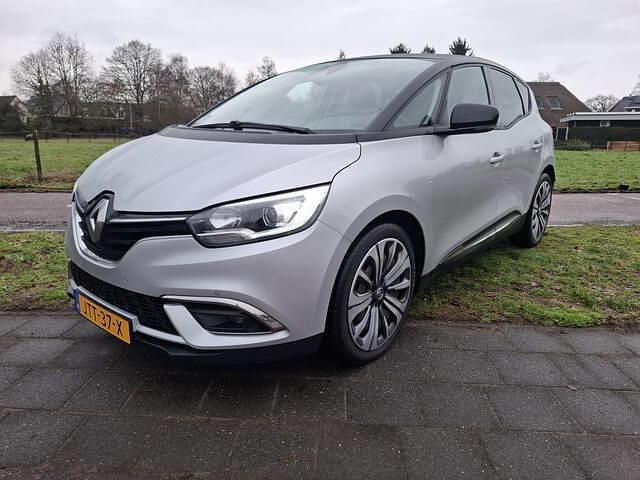 Occasion Renault Scénic IV Business 140 PK (102 kW) 2022 Grijs (metallic) MPV