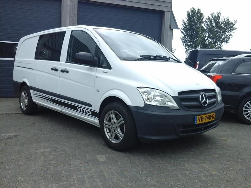 Wit Occasion 2013 Mercedes 320 | € 8.500 (Duur) - Afbeelding 1/4