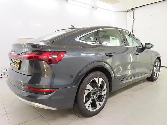 Occasion Audi e-tron Sportback Business 300 kW (409 PK) 2020 Grijs SUV