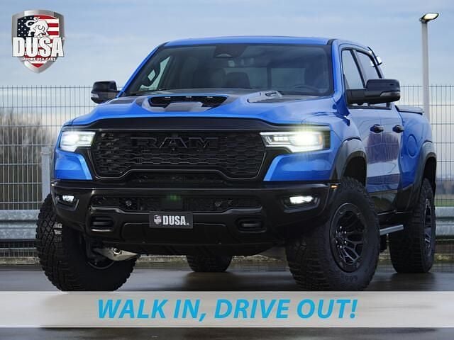 Blauw (metallic) Nieuw 2025 Dodge Ram Pickup | € 119.950 - Afbeelding 1/4