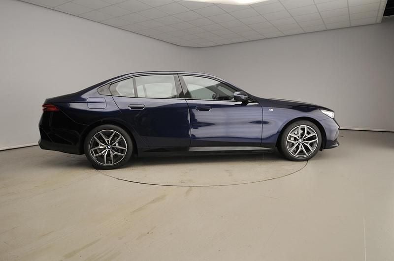 Occasion BMW i5 Comfort Edition 289 kW (393 PK) 2025 Blauw Sedan