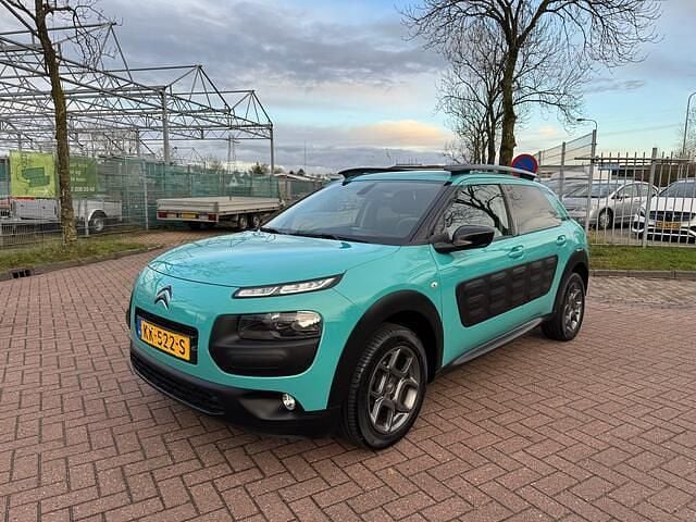 Blauw (metallic) Gebruikt 2016 Citroën C4 PureTech SUV | € 6.850 (Super prijs) - Afbeelding 1/4