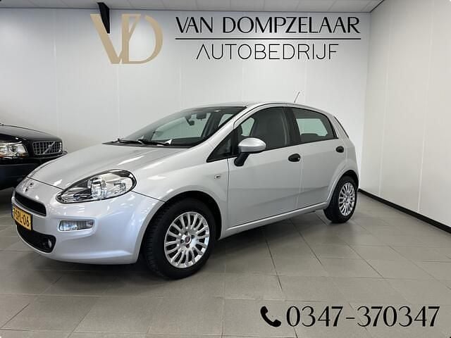 Grijs Gebruikt 2012 Fiat Punto Evo Pop Hatchback | € 4.950 (Eerlijke prijs) - Afbeelding 1/4