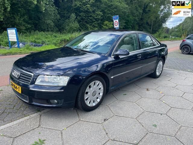 Blauw Gebruikt 2003 Audi A8 Exclusive Sedan | € 6.900 - Afbeelding 1/4