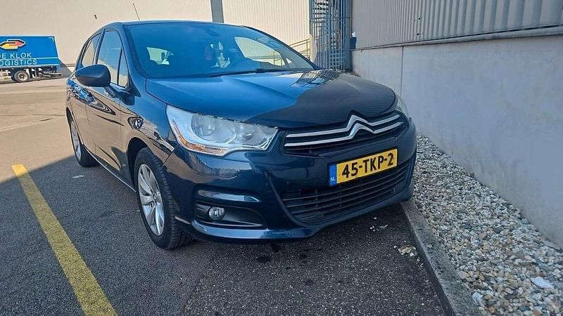 Gebruikt 2012 Citroën C4 Exclusive Sedan | € 4.750 (Eerlijke prijs) - Afbeelding 1/4