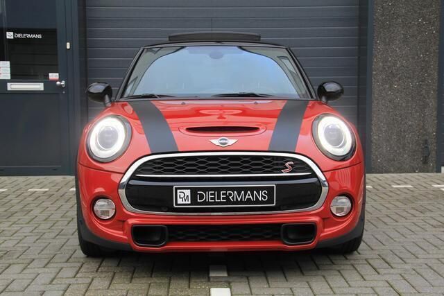 Occasion Mini Cooper S Business 192 PK (141 kW) 2015 Rood Hatchback