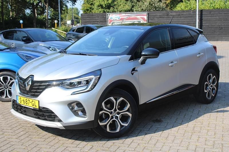 Grijs Gebruikt 2021 Renault Captur Intens SUV | € 17.995 (Goede deal) - Afbeelding 1/4