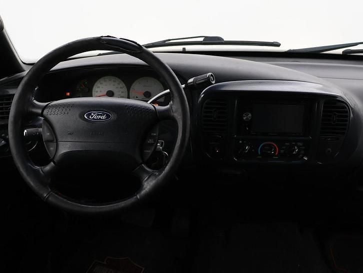 Occasion Ford F-150 232 PK (170 kW) 2001 Zwart Pickup