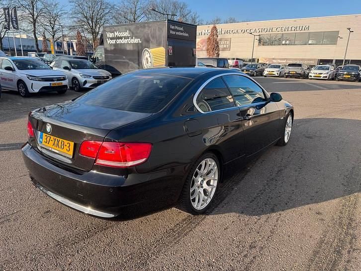 Occasion BMW 325 217 PK (159 kW) 2007 Coupé