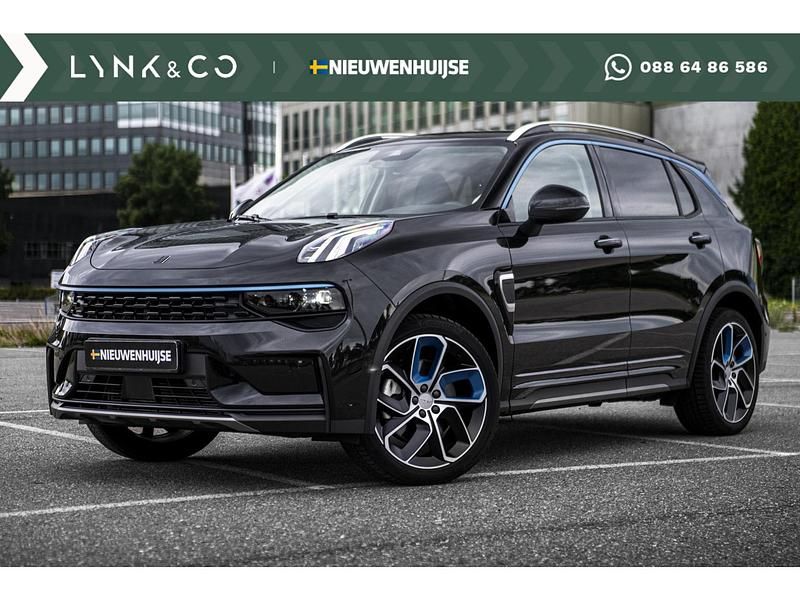 Zwart Gebruikt 2022 Lynk & Co 01 SUV | € 25.899 (Eerlijke prijs) - Afbeelding 1/4