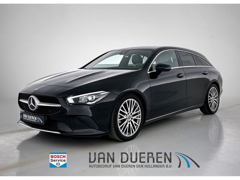 Zwart Gebruikt 2021 Mercedes CLA220 Advantage Sedan | € 30.950 (Goede deal) - Afbeelding 1/4