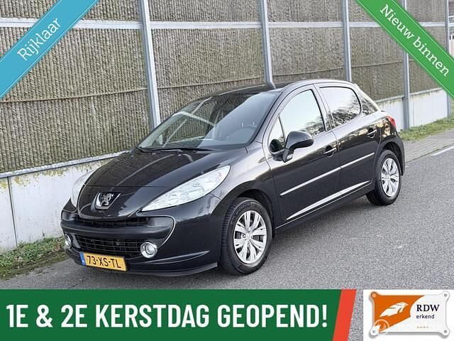 Zwart Occasion 2007 Peugeot 207 Hatchback | € 2.750 (Eerlijke prijs) - Afbeelding 1/4