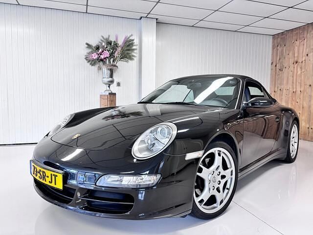 Zwart Occasion 2005 Porsche 911 Carrera 4 Cabriolet Cabriolet | € 41.950 - Afbeelding 1/4