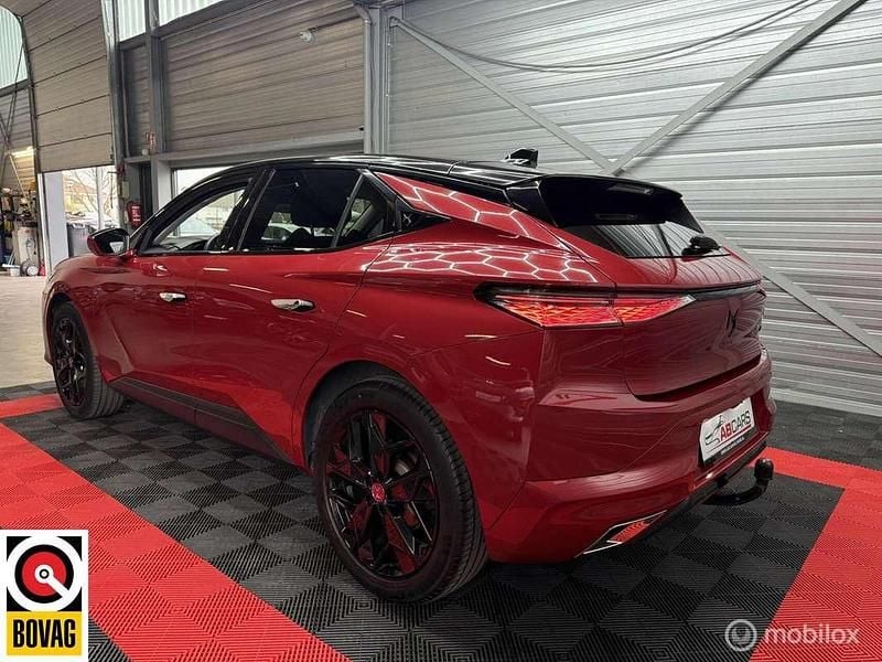 Occasion DS Automobiles DS4 Performance Line Plus 131 PK (96 kW) 2023 Rood, metallic lak Hatchback