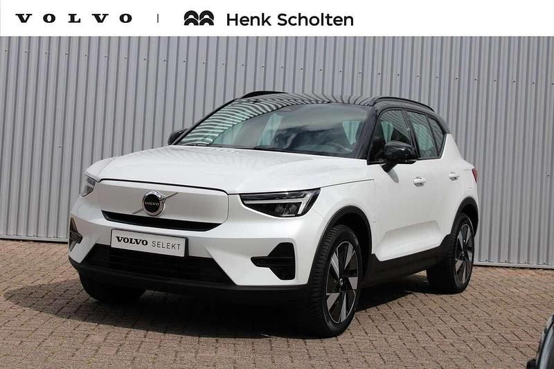 Wit Gebruikt 2024 Volvo XC40 Plus SUV | € 44.950 (Eerlijke prijs) - Afbeelding 1/4